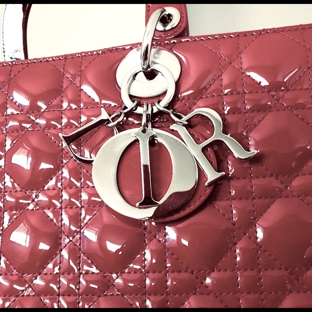 CHRISTIAN DIOR Dark RED / light Burgundy patten leather Cannag Bag - Picture 12 of 16